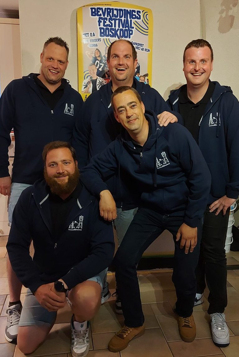 BOSKOOP - LISA VAN DER STRAATEN